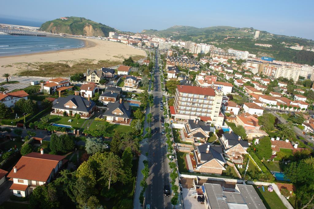 Hotel Cosmopol Ларедо Экстерьер фото